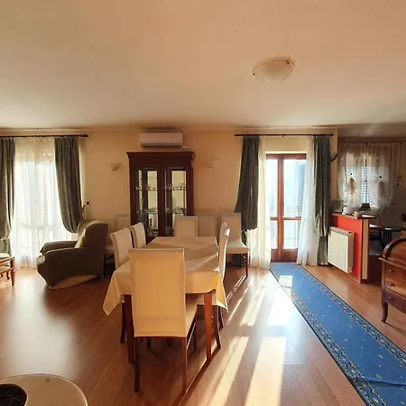 Holiday home In - Istrien 46916 Zarecje